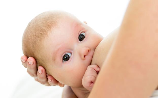 Tetanalgesia, el efecto calmante que les produce a los bebés ser amamantados